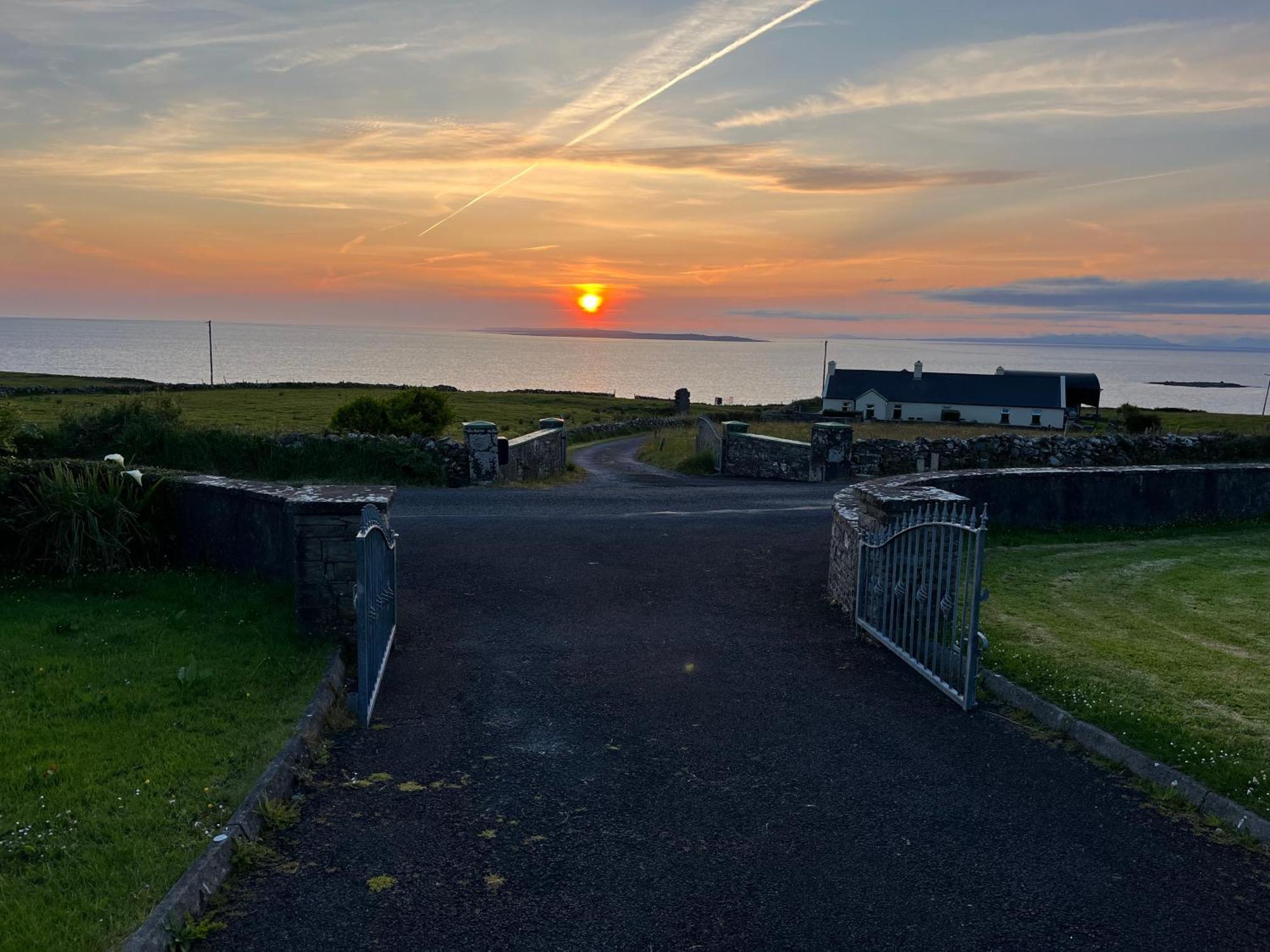 Ocean View Doolin Villa Exterior photo